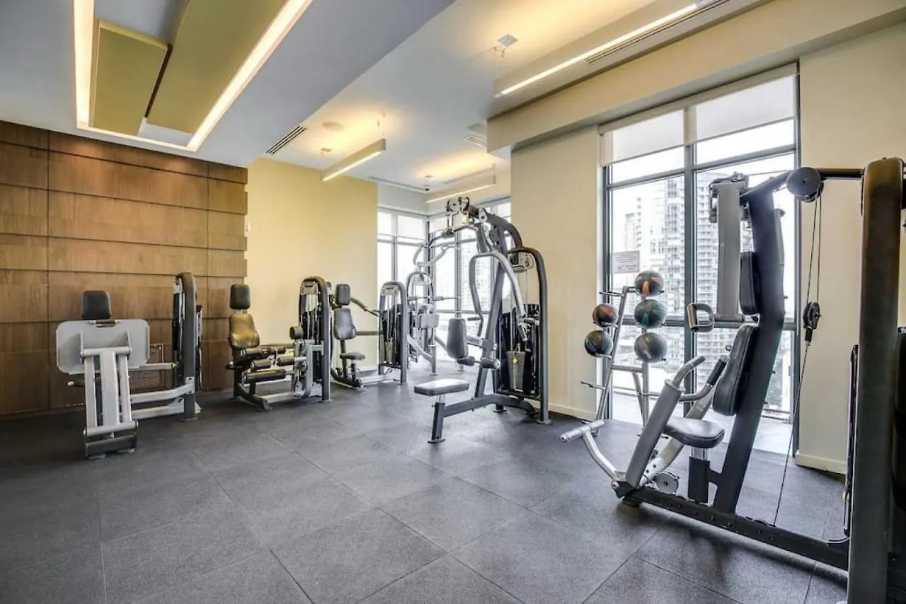 3Br Rooftop Pool Gym Steps To Mtcc And Cn Tower With Parking Toronto 0*,